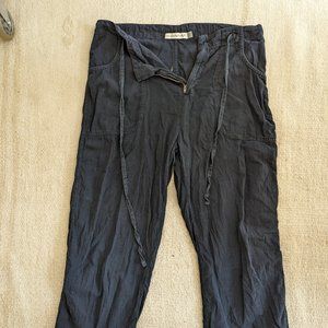 Navy linen pants by Olderbrother